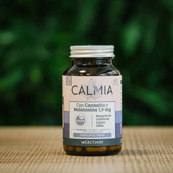 Calmia Noite 60 cápsulas WeBotanix: favorece um descanso mais profundo e ajuda a conciliar o sonho